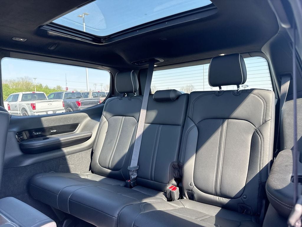 2023 Jeep Grand Wagoneer Series II