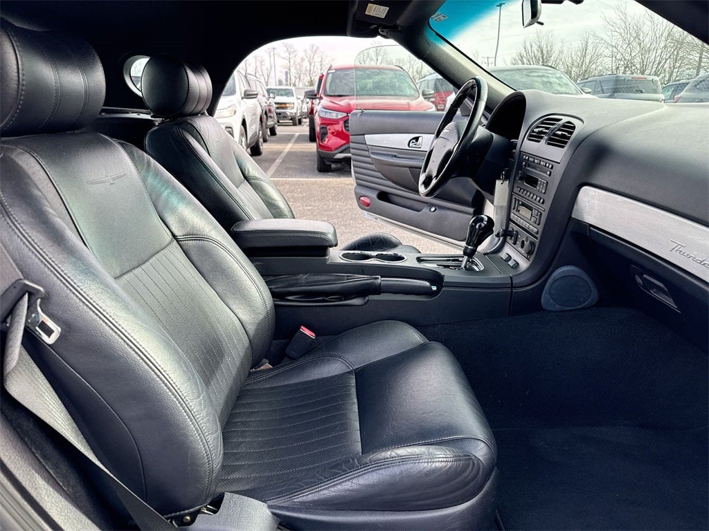 2004 Ford Thunderbird Base