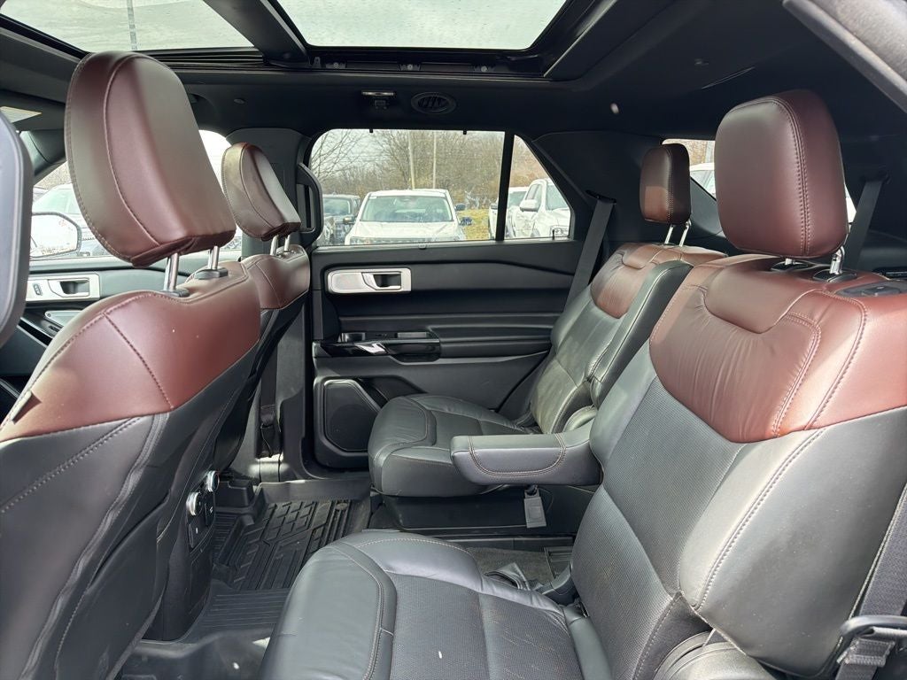 2022 Ford Explorer Platinum