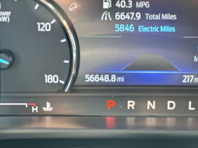 2022 Ford Escape Hybrid SE