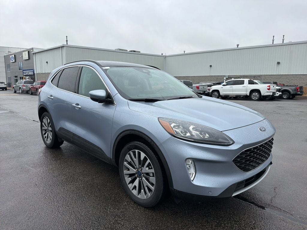 2022 Ford Escape Titanium