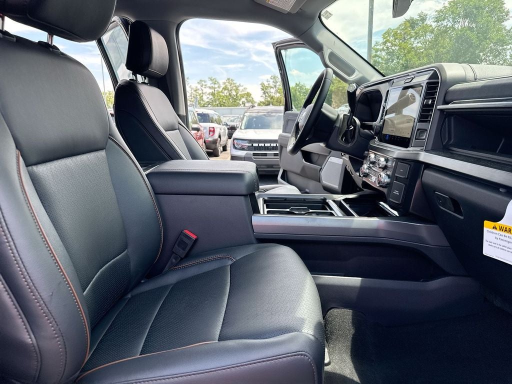 2026 Ford F-450SD Lariat