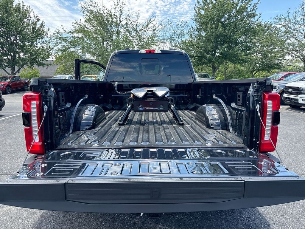 2026 Ford F-450SD Lariat