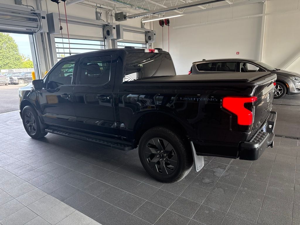 2024 Ford F-150 Lightning Flash