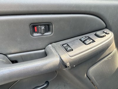 2005 Chevrolet Silverado 2500HD LS