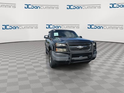2005 Chevrolet Silverado 2500HD LS