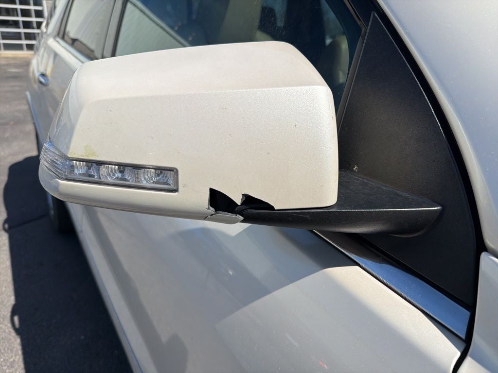 2011 GMC Acadia Denali