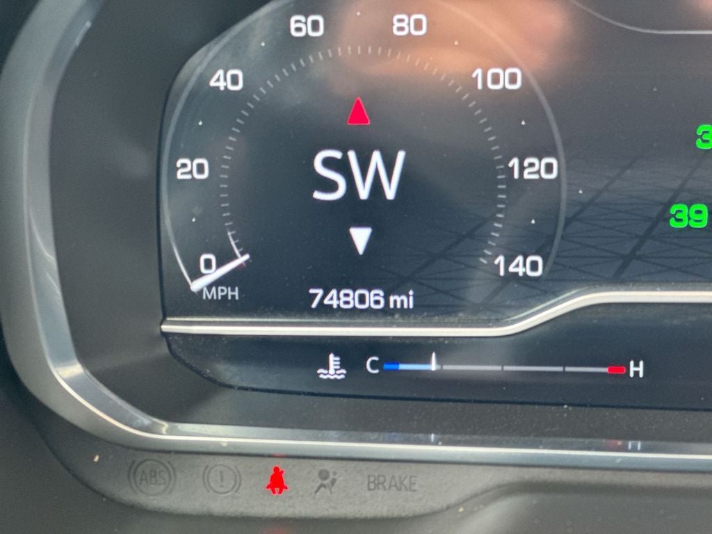 2023 GMC Yukon XL AT4