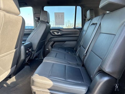 2024 Chevrolet Suburban LT