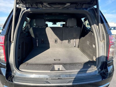 2024 Chevrolet Suburban LT