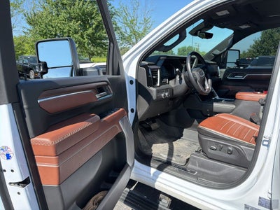 2025 GMC Sierra 2500HD Denali Ultimate