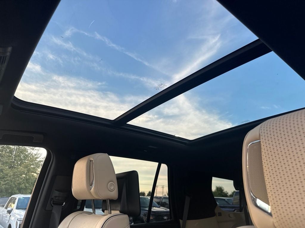 2024 Cadillac Escalade Premium Luxury