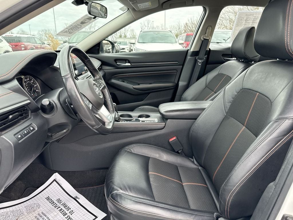 2022 Nissan Altima 2.5 SR