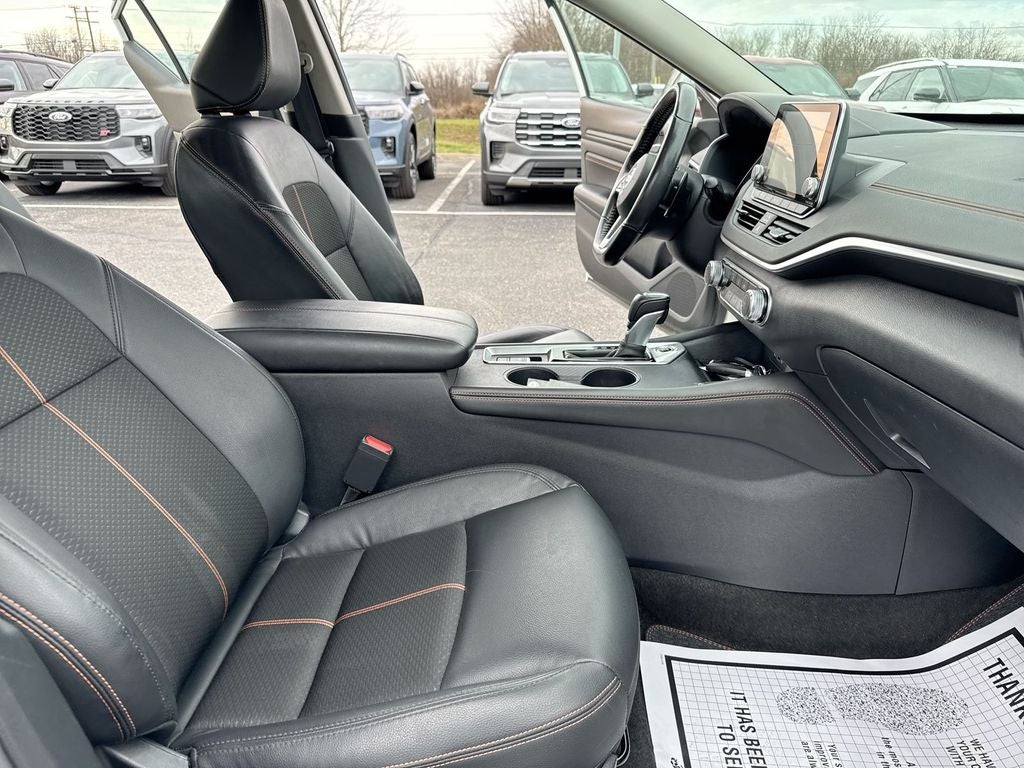 2022 Nissan Altima 2.5 SR