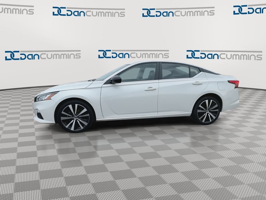 2022 Nissan Altima 2.5 SR