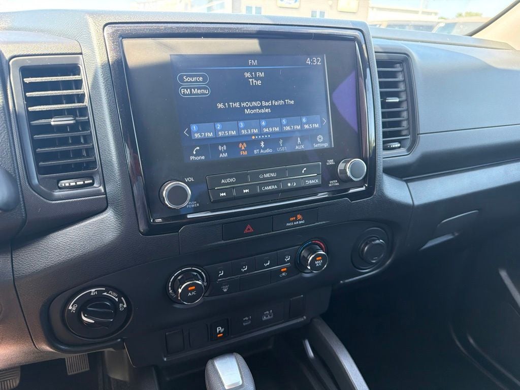 2022 Nissan Frontier S