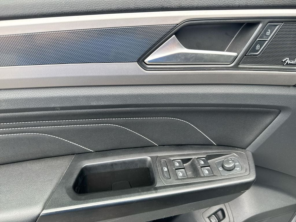 2020 Volkswagen Atlas Cross Sport 3.6L V6 SEL Premium