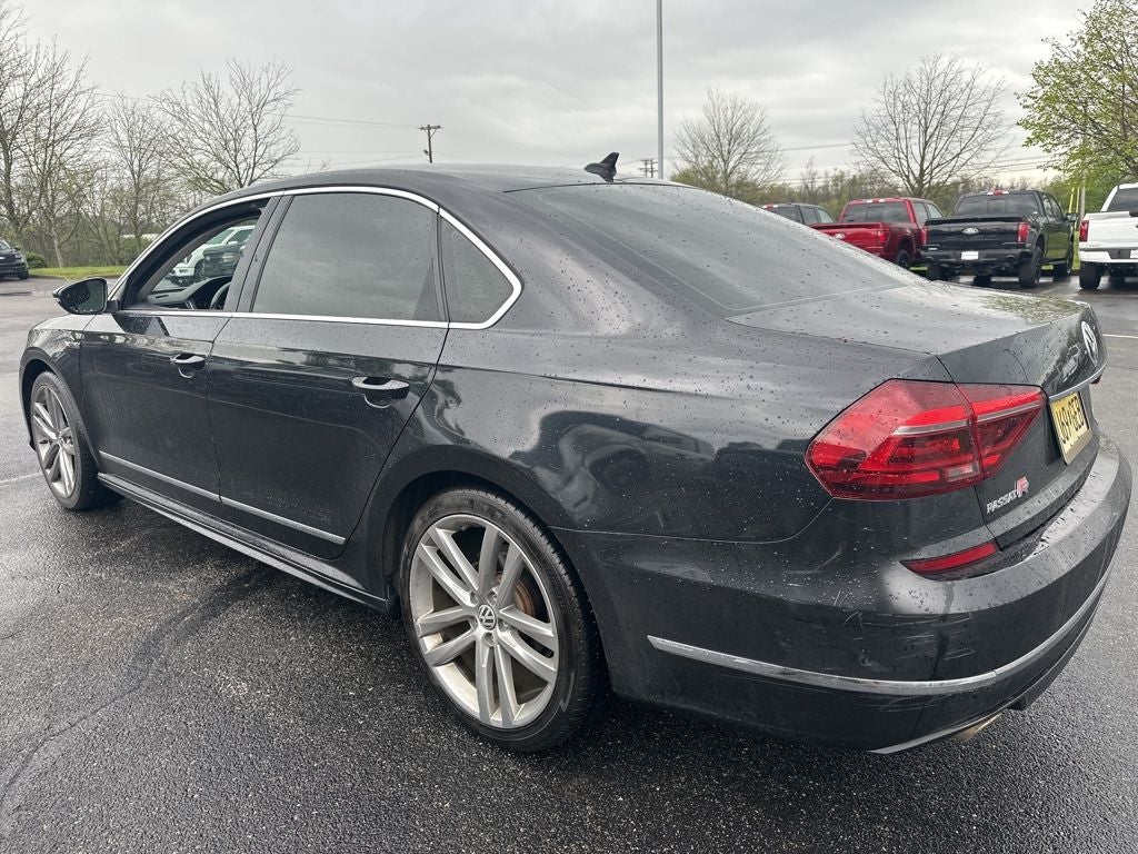 2017 Volkswagen Passat 1.8T R-Line