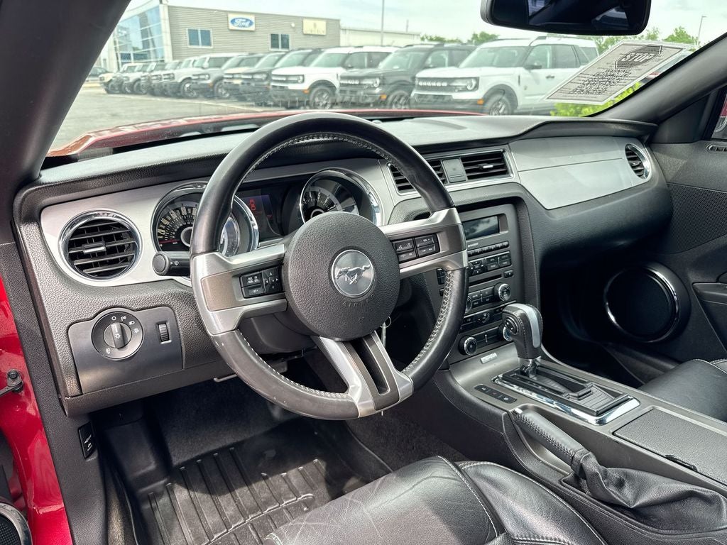 2013 Ford Mustang V6 Premium