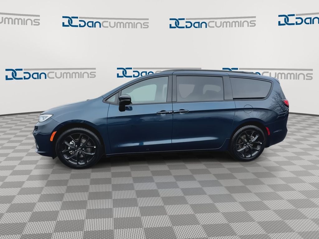 2025 Chrysler Pacifica Limited