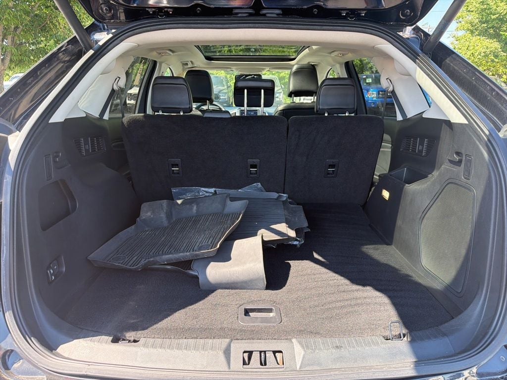 2024 Ford Edge Titanium
