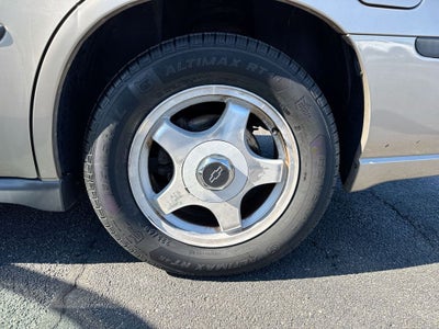 2003 Chevrolet Impala Base