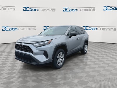 2023 Toyota RAV4 LE