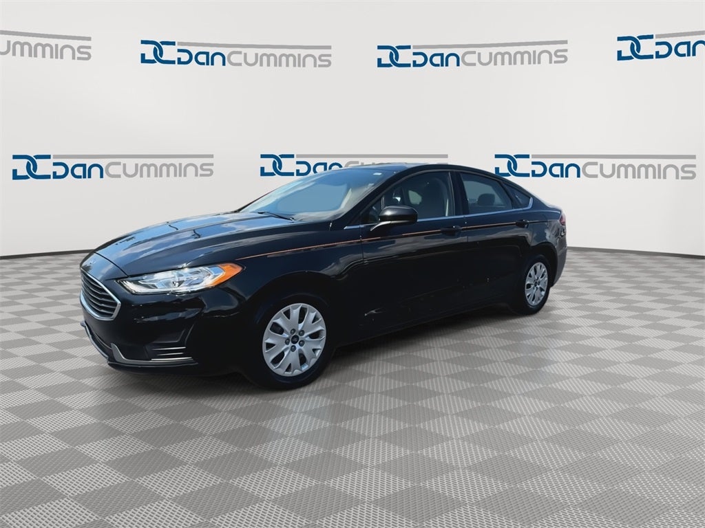 2019 Ford Fusion S