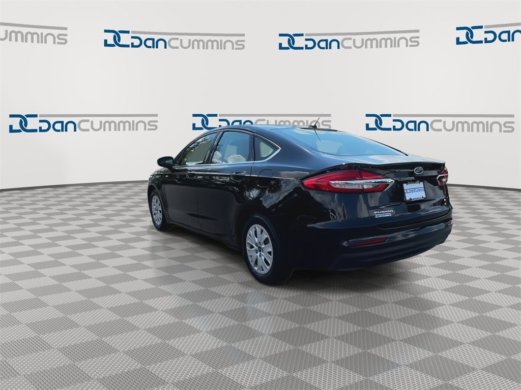 2019 Ford Fusion S