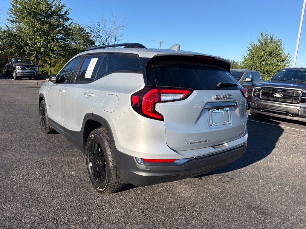 2022 GMC Terrain AT4