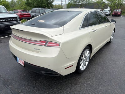 2014 Lincoln MKZ Base