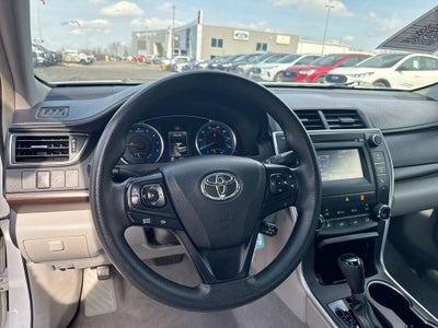 2017 Toyota Camry LE