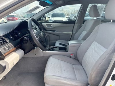 2017 Toyota Camry LE