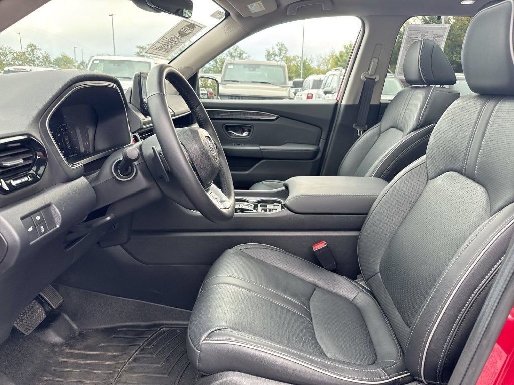 2025 Honda Pilot Elite