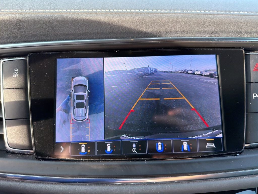 2021 Buick Enclave Essence