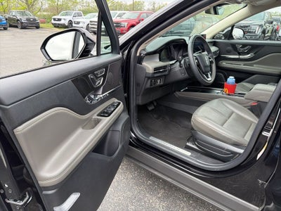 2024 Lincoln Corsair Premiere