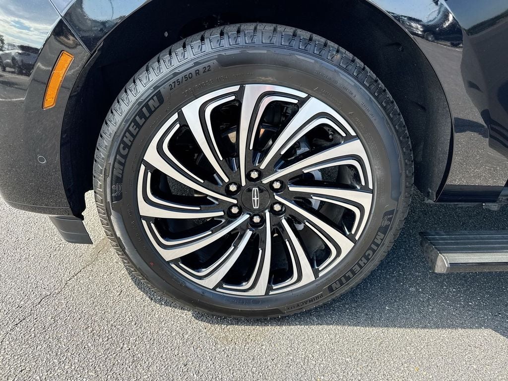 2025 Lincoln Navigator Black Label