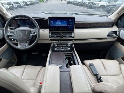 2023 Lincoln Navigator L Reserve