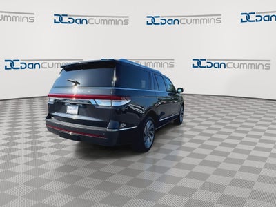 2022 Lincoln Navigator L Reserve