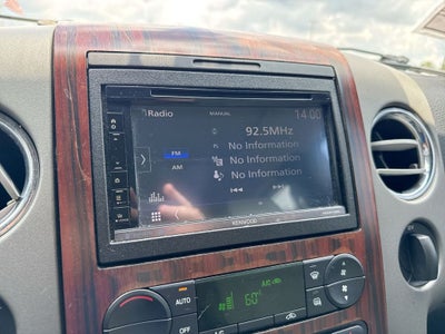 2006 Lincoln Mark LT Base