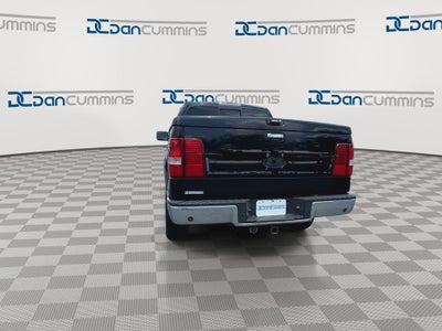 2006 Lincoln Mark LT Base