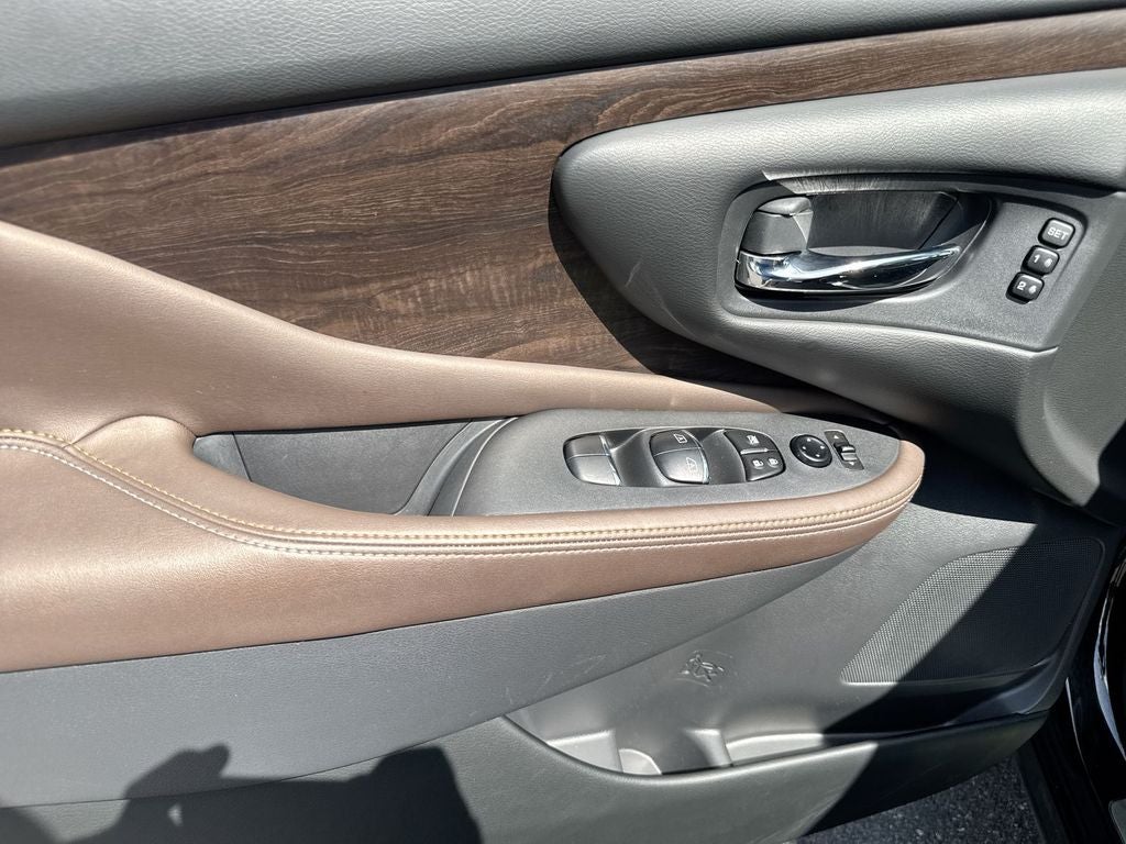 2023 Nissan Murano Platinum