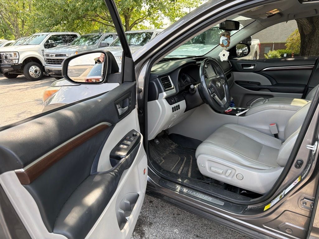 2015 Toyota Highlander Limited
