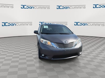 2017 Toyota Sienna XLE