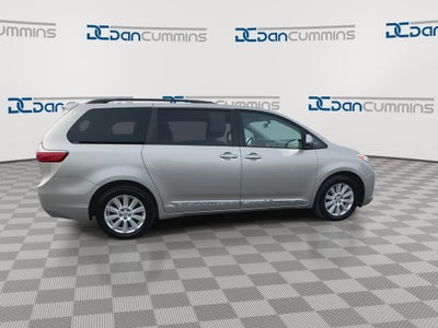 2017 Toyota Sienna Base