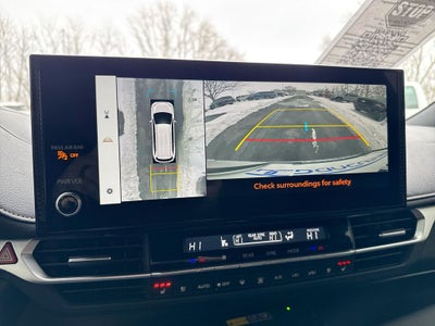 2025 Toyota Sienna Platinum