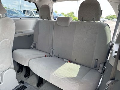 2013 Toyota Sienna LE