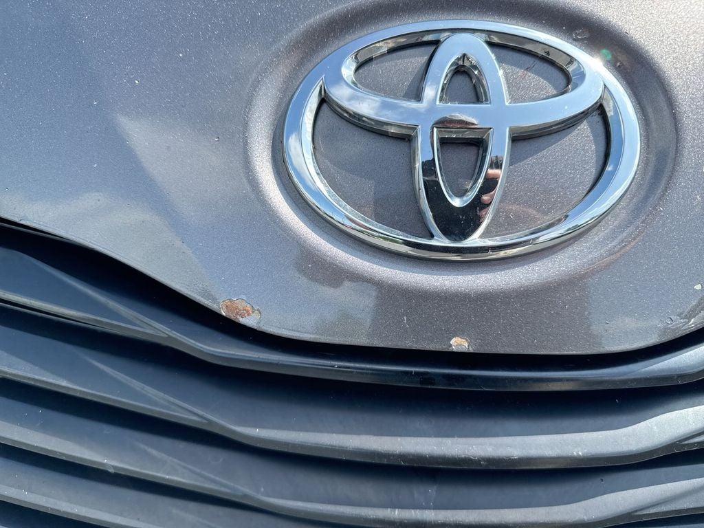 2013 Toyota Sienna LE