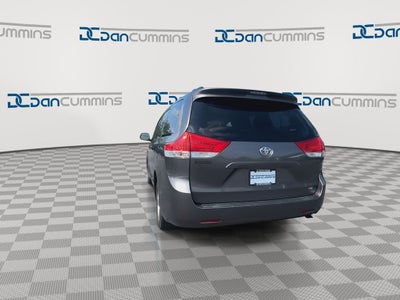 2013 Toyota Sienna LE