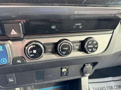 2016 Toyota Tacoma SR5